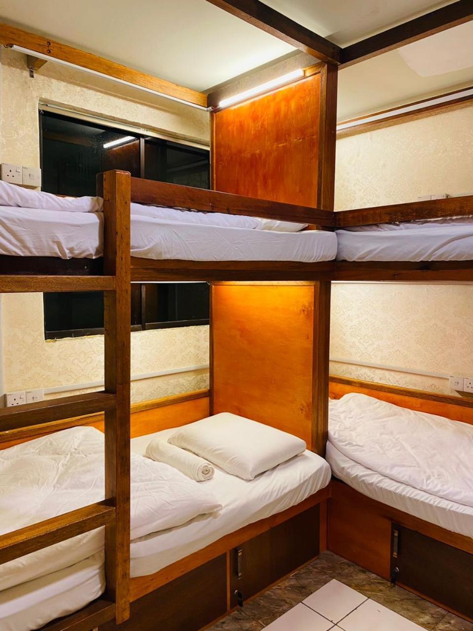 H2 Worldpackers , The Social Hotel Кота-Кінабалу Екстер'єр фото